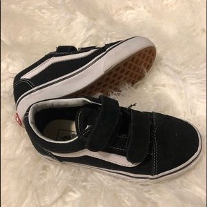 🎉Vans - Toddler boy size 12 black shoes 🎉